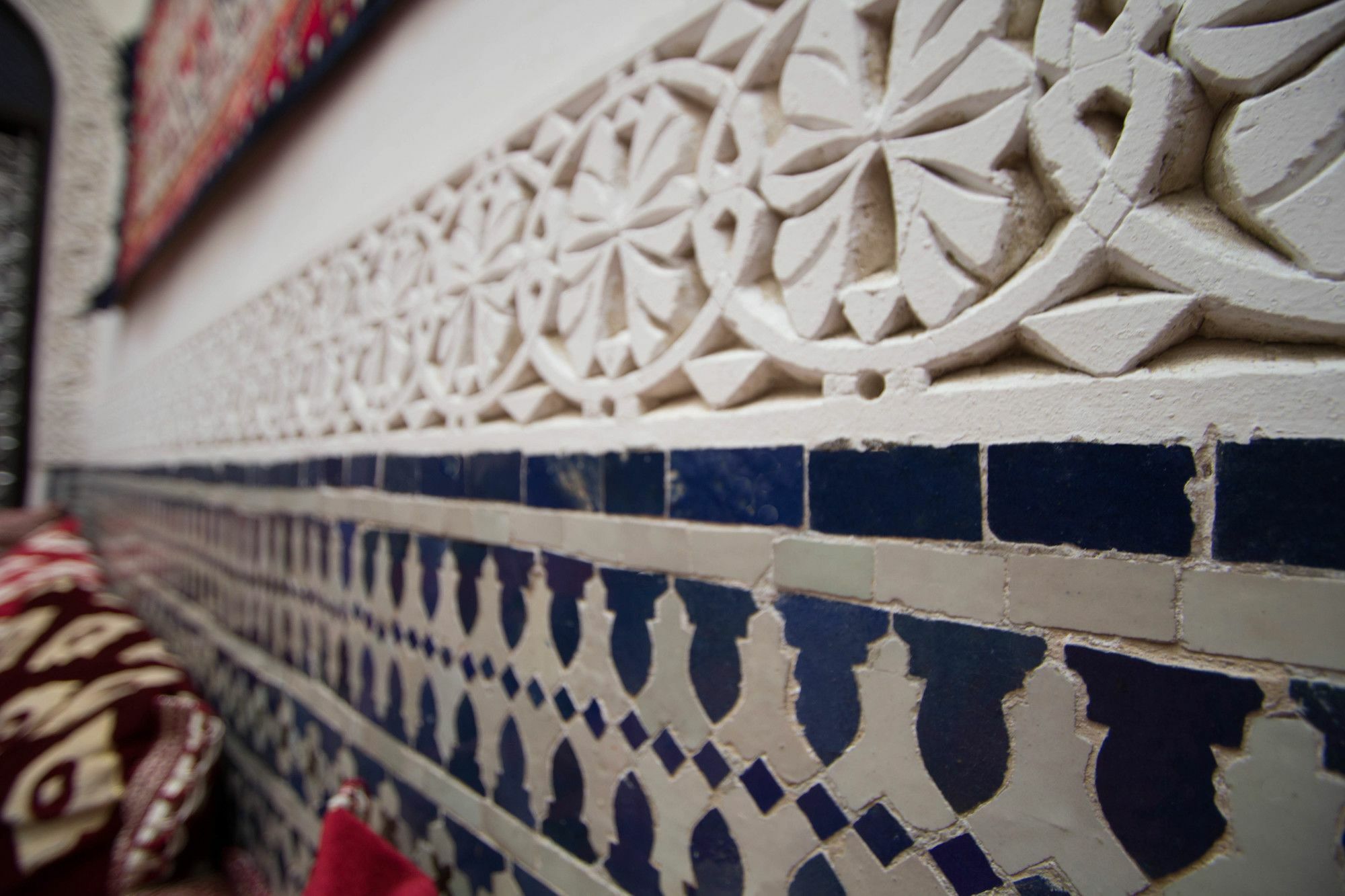 Riad Taha เฟส ภายนอก รูปภาพ